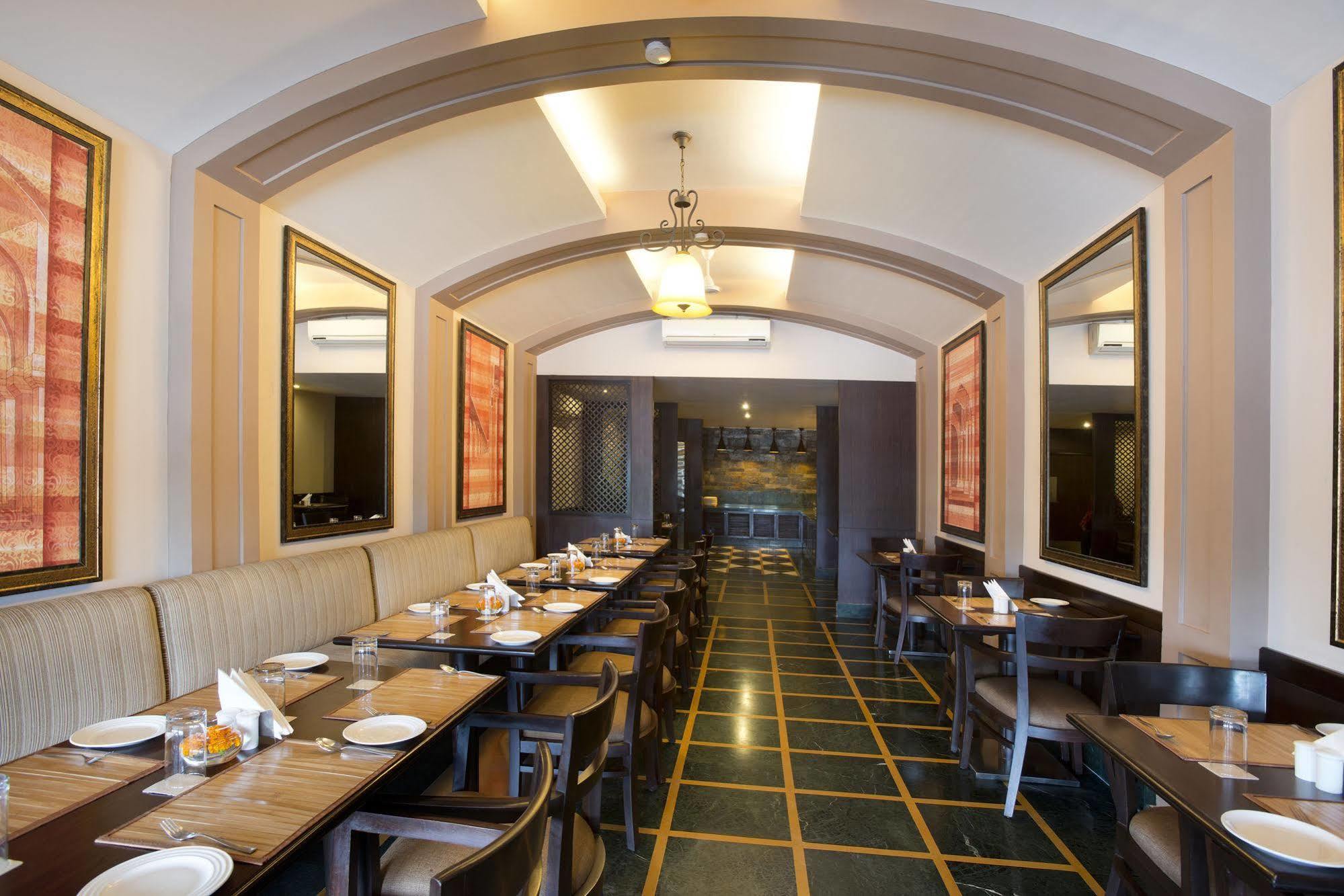 Ganga Lahari By Leisure Hotels Haridwār Buitenkant foto