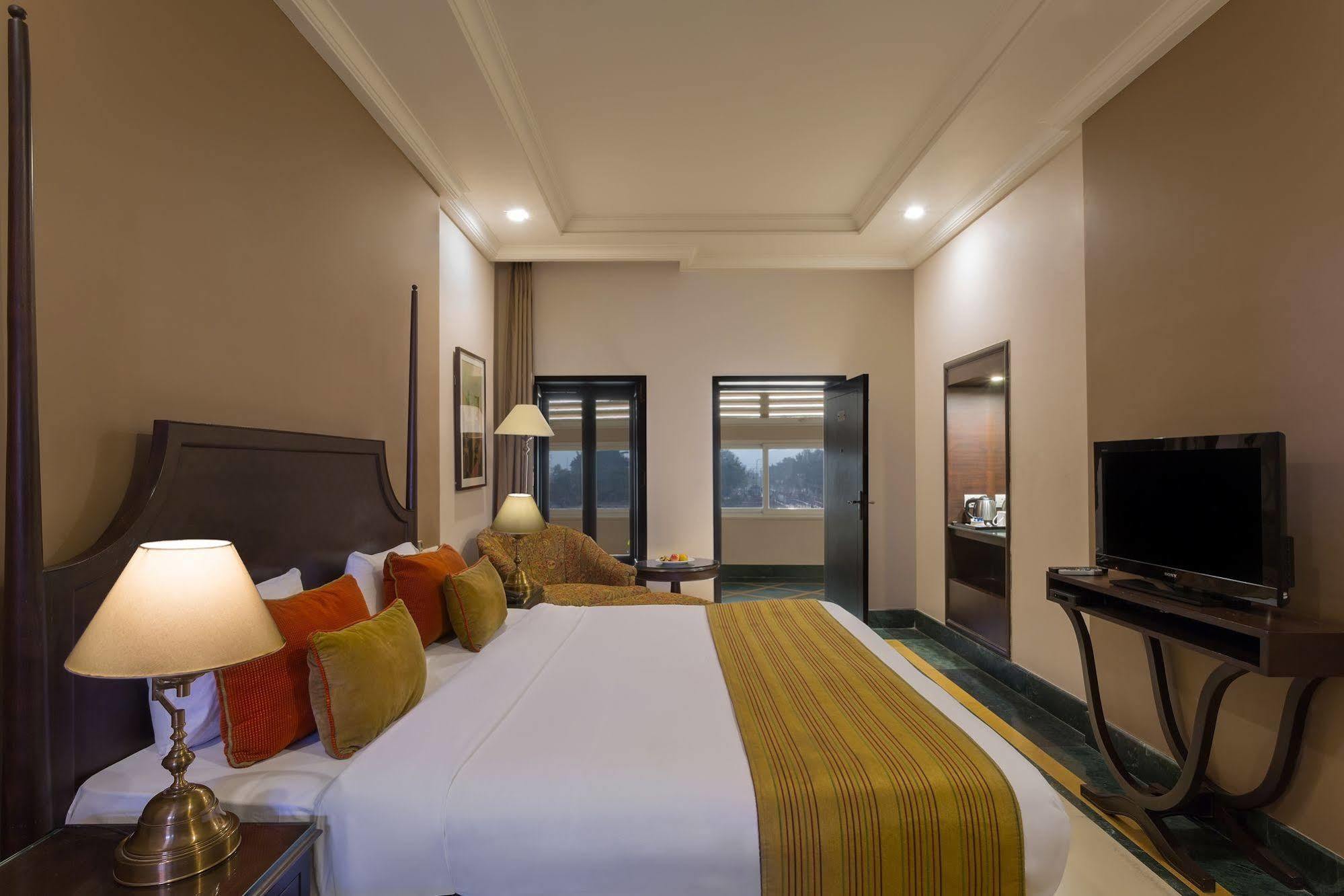Ganga Lahari By Leisure Hotels Haridwār Buitenkant foto